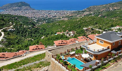 Бекташ (Аланья)