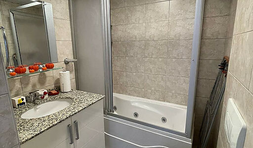 1+1 с панорамным видом на море!