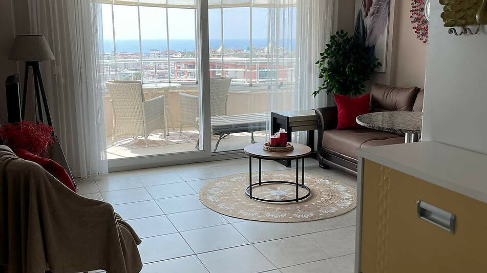 1+1 с панорамным видом на море!