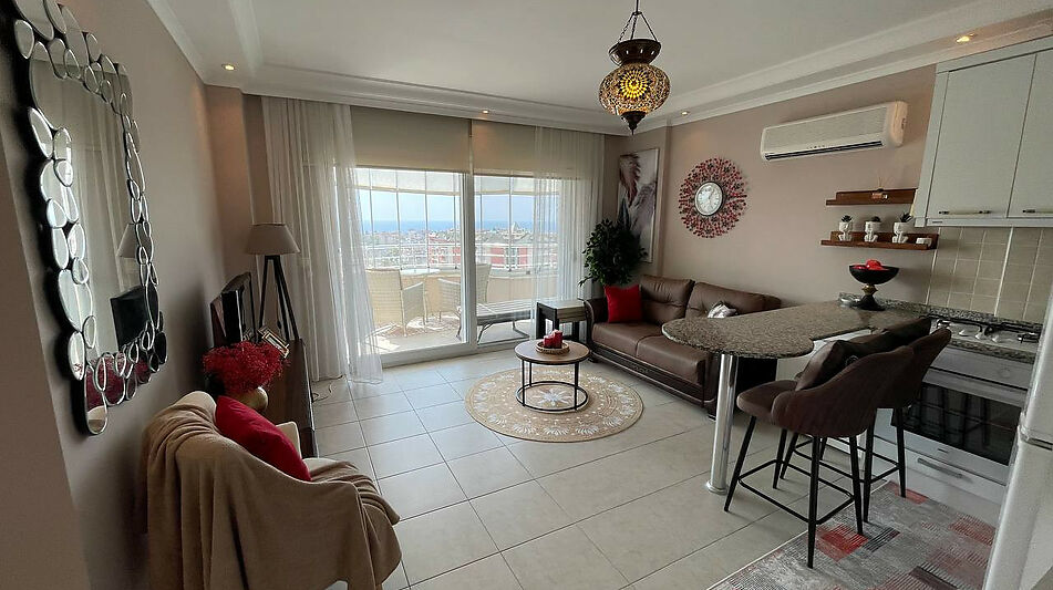 1+1 с панорамным видом на море!