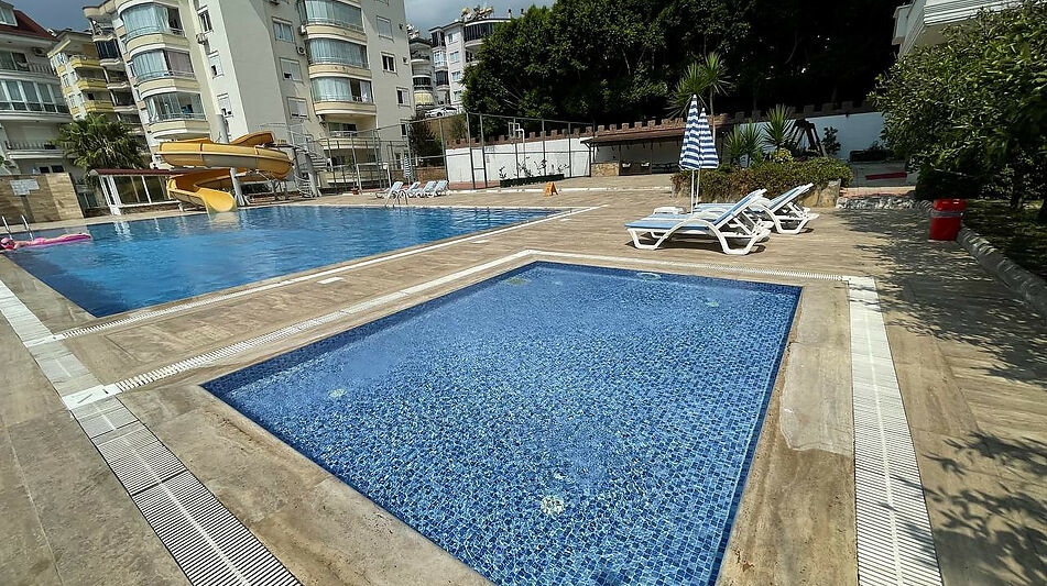 1+1 с панорамным видом на море!