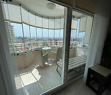 1+1 с панорамным видом на море!