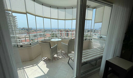 1+1 с панорамным видом на море!