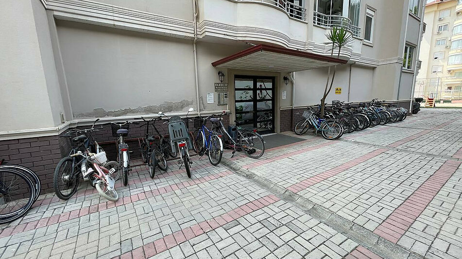 1+1 с панорамным видом на море!