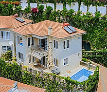 Вилла с видом на море в Gold City