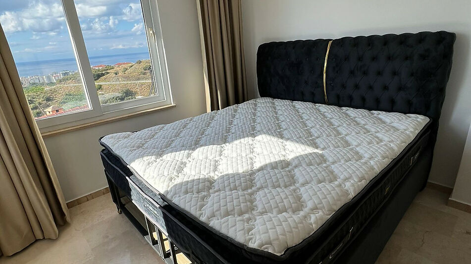 Вилла с видом на море в Gold City